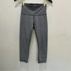 Lululemon‎ leggings size 4